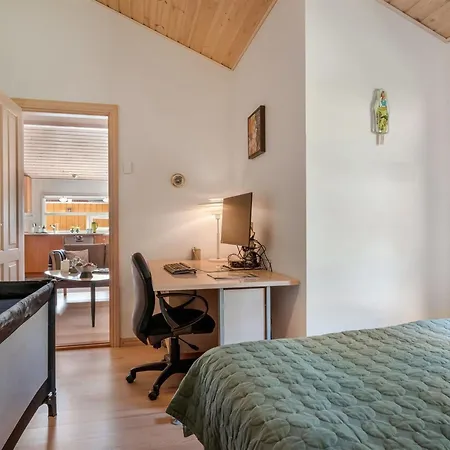 Vetle - 2-8km From The Sea By Interhome