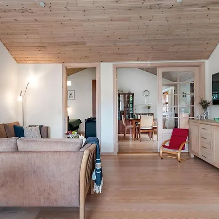 Vetle - 2-8km From The Sea By Interhome
